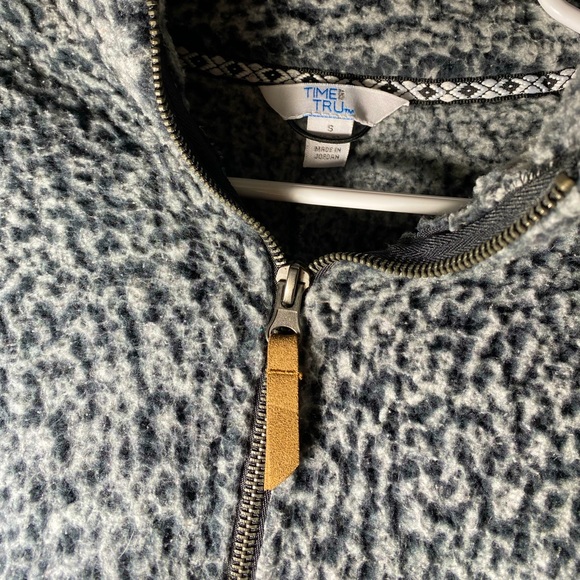 Jacket - Picture 2 of 2